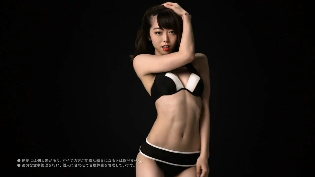 【日本CM】AKB48峯岸南由小肚腩粗大腿變有肌肉線條成熟美女